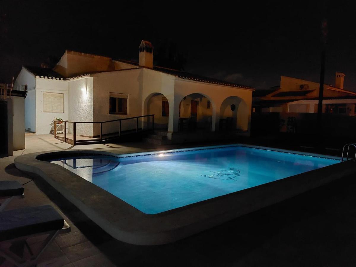 Zenia Hostel Playa Flamenca Kültér fotó