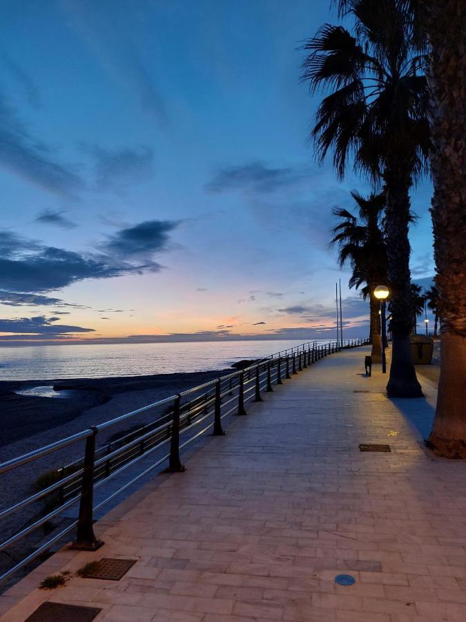Zenia Hostel Playa Flamenca Kültér fotó