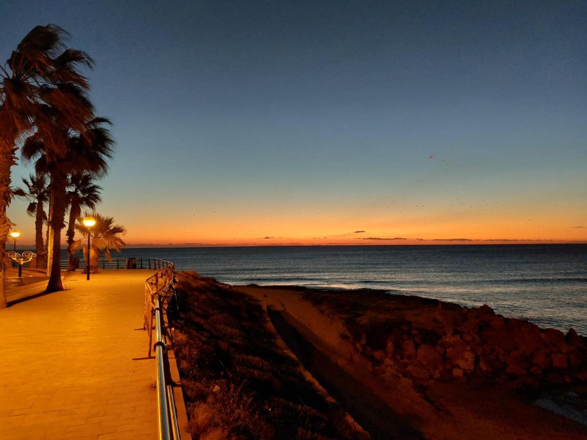 Zenia Hostel Playa Flamenca Kültér fotó